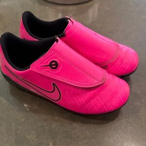 Nike Kids Soccer Cleats